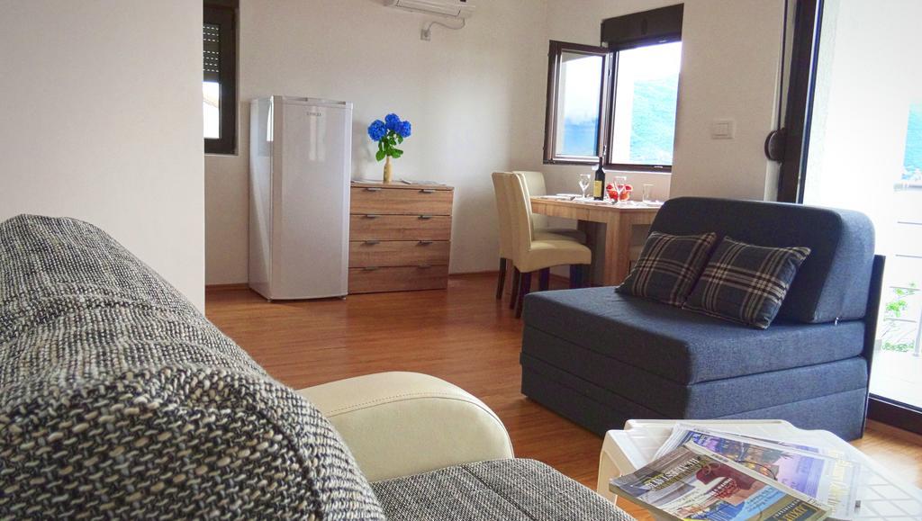 Blue Bay Apartments Krasići المظهر الخارجي الصورة