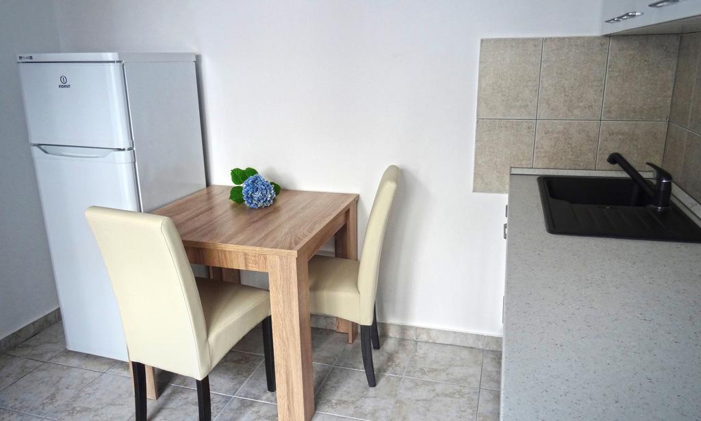 Blue Bay Apartments Krasići المظهر الخارجي الصورة