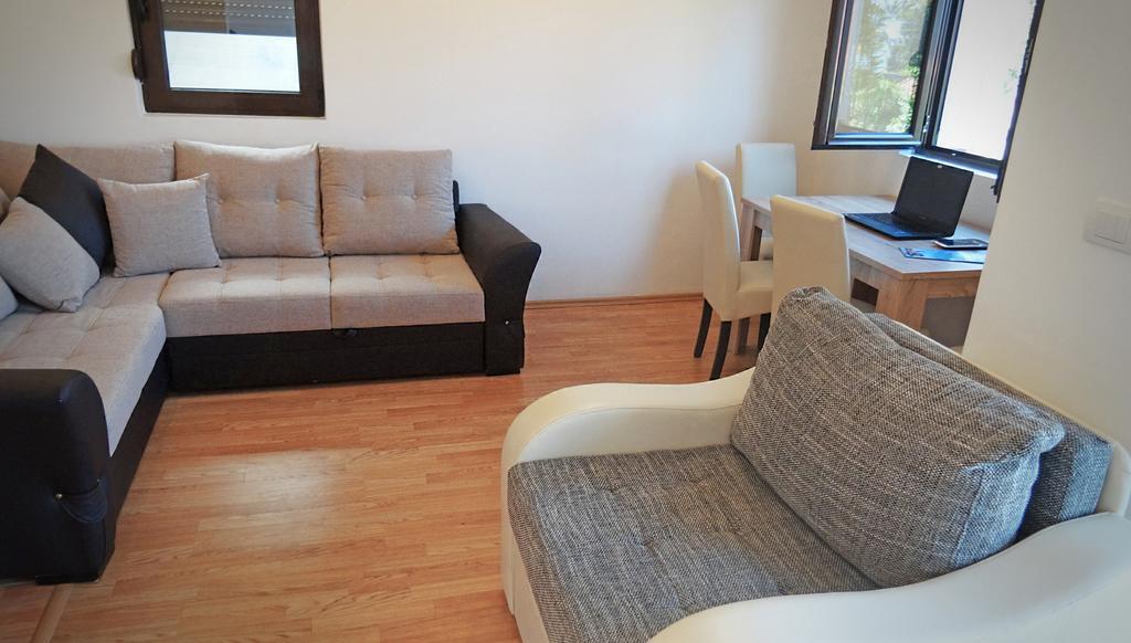 Blue Bay Apartments Krasići المظهر الخارجي الصورة